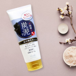 Sữa rửa mặt than hoạt tính và bùn khoáng Loshi 120g